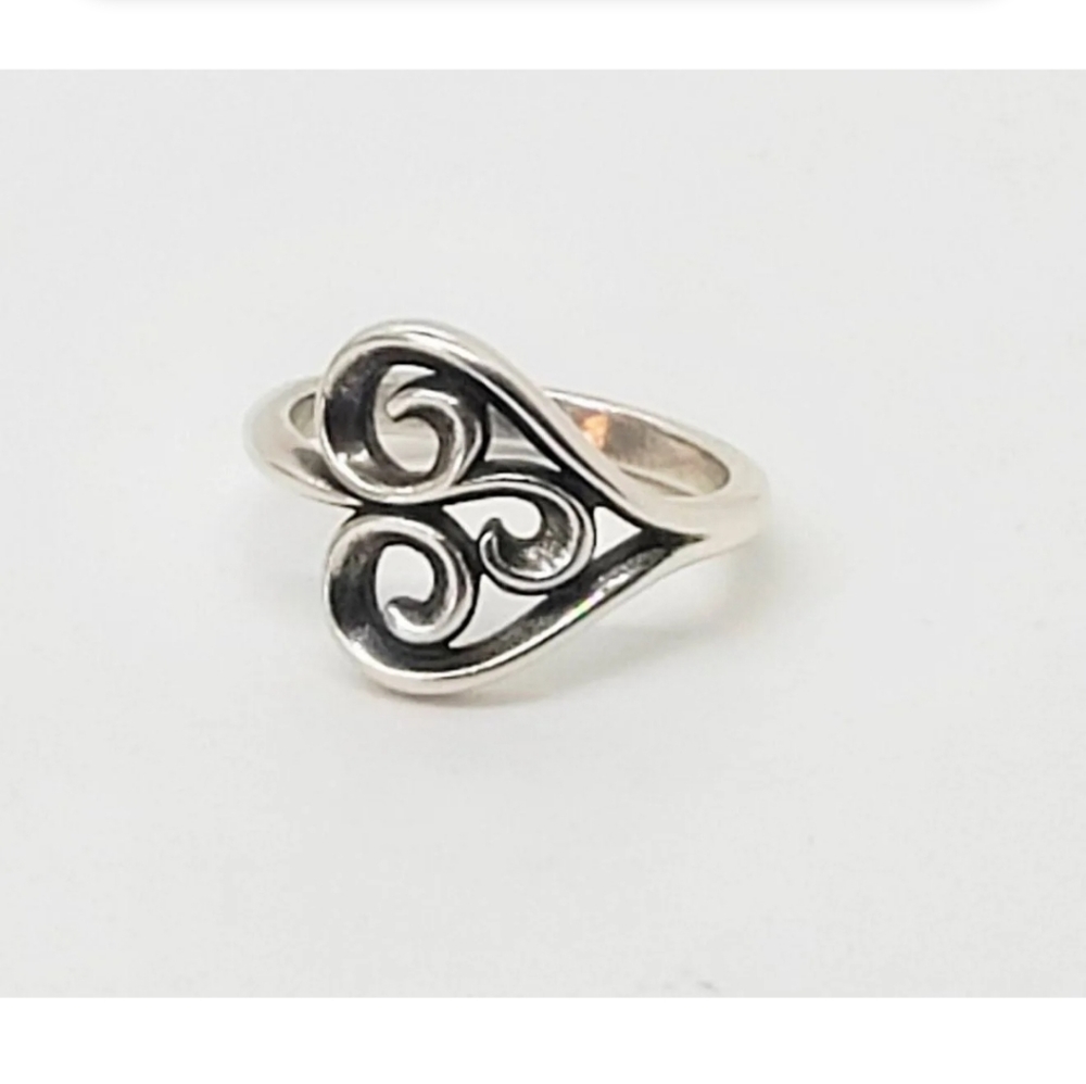 James Avery Srolled French Heart Ring-Retired